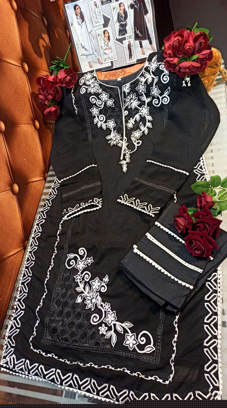 LIZA-1002 COLOURS BY LIZA 1002-A TO 1002-B SERIES DESIGNER STYLISH FANCY COLORFUL BEAUTIFUL PARTY WEAR & ETHNIC WEAR COLLECTION PURE GEORGETTE KURTIS WITH BOTTOM AT WHOLESALE PRICE