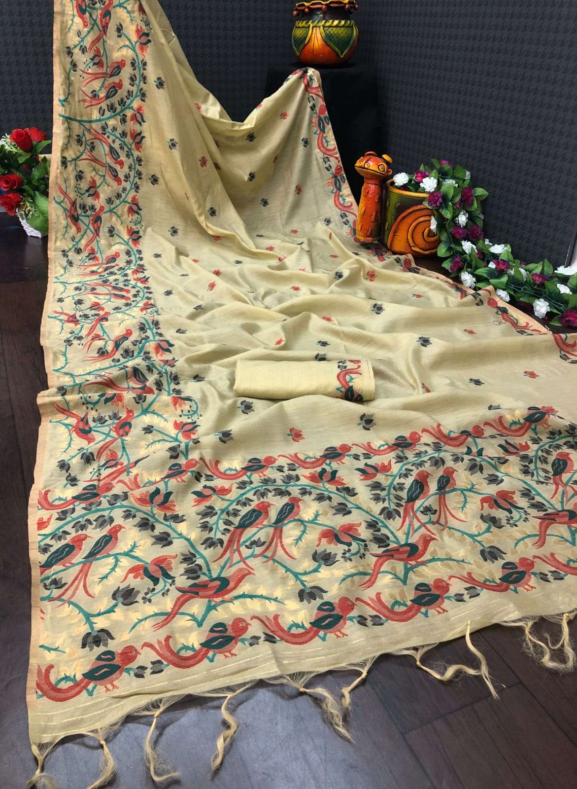 GRTN 9053 SERIES BY FASHID WHOLESALE 9053 TO 9058 SERIES INDIAN TRADITIONAL WEAR COLLECTION BEAUTIFUL STYLISH FANCY COLORFUL PARTY WEAR & OCCASIONAL WEAR HEAVY COTTON SAREES AT WHOLESALE PRICE