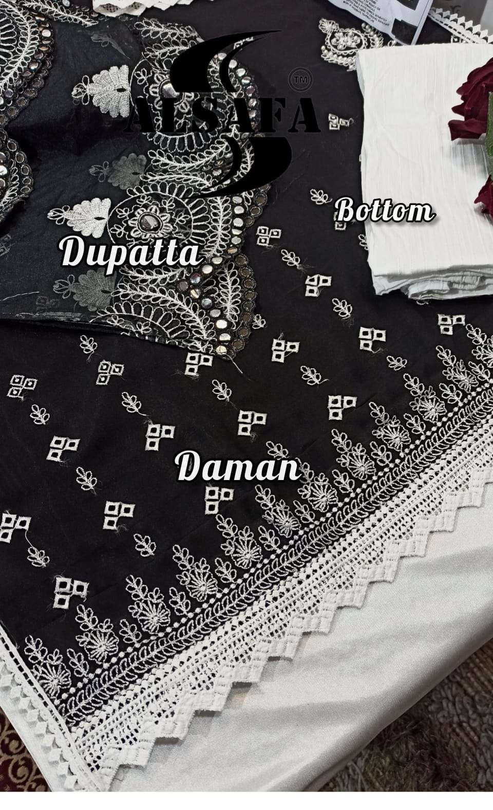 AL SAFA 3018 COLOURS BY AL SAFA 3018-A TO 3018-C SERIES BEAUTIFUL PAKISTANI SUITS COLORFUL STYLISH FANCY CASUAL WEAR & ETHNIC WEAR FAUX GEORGETTE DRESSES AT WHOLESALE PRICE
