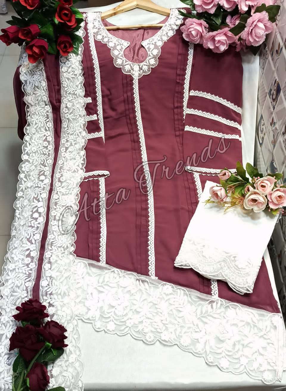 ATTA TRENDZ 2714 COLOURS BY ATTA TRENDZ 2714-A TO 2714-B SERIES BEAUTIFUL PAKISTANI SUITS COLORFUL STYLISH FANCY CASUAL WEAR & ETHNIC WEAR PURE GEORGETTE DRESSES AT WHOLESALE PRICE
