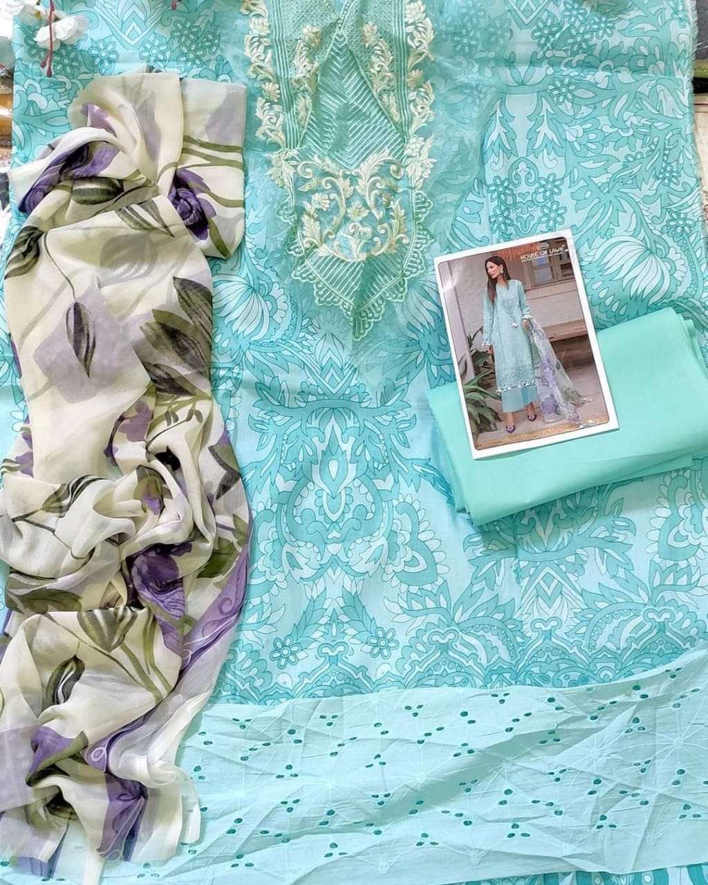 SANA SAFINA MUZLIN BY HOUSE OF LAWN 1301 TO 1306 SERIES BEAUTIFUL SUITS COLORFUL STYLISH FANCY CASUAL WEAR & ETHNIC WEAR PURE LAWN PRINT DRESSES AT WHOLESALE PRICE