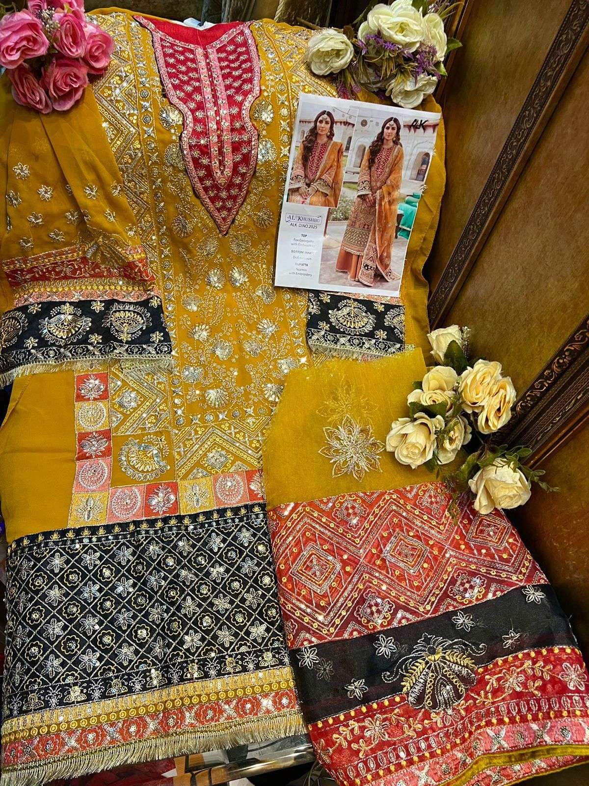 Al Khushbu Hit Design 2025 By Al Khushbu Designer Pakistani Suits Beautiful Stylish Fancy Colorful Party Wear & Occasional Wear Faux Georgette Embroidered Dresses At Wholesale Price