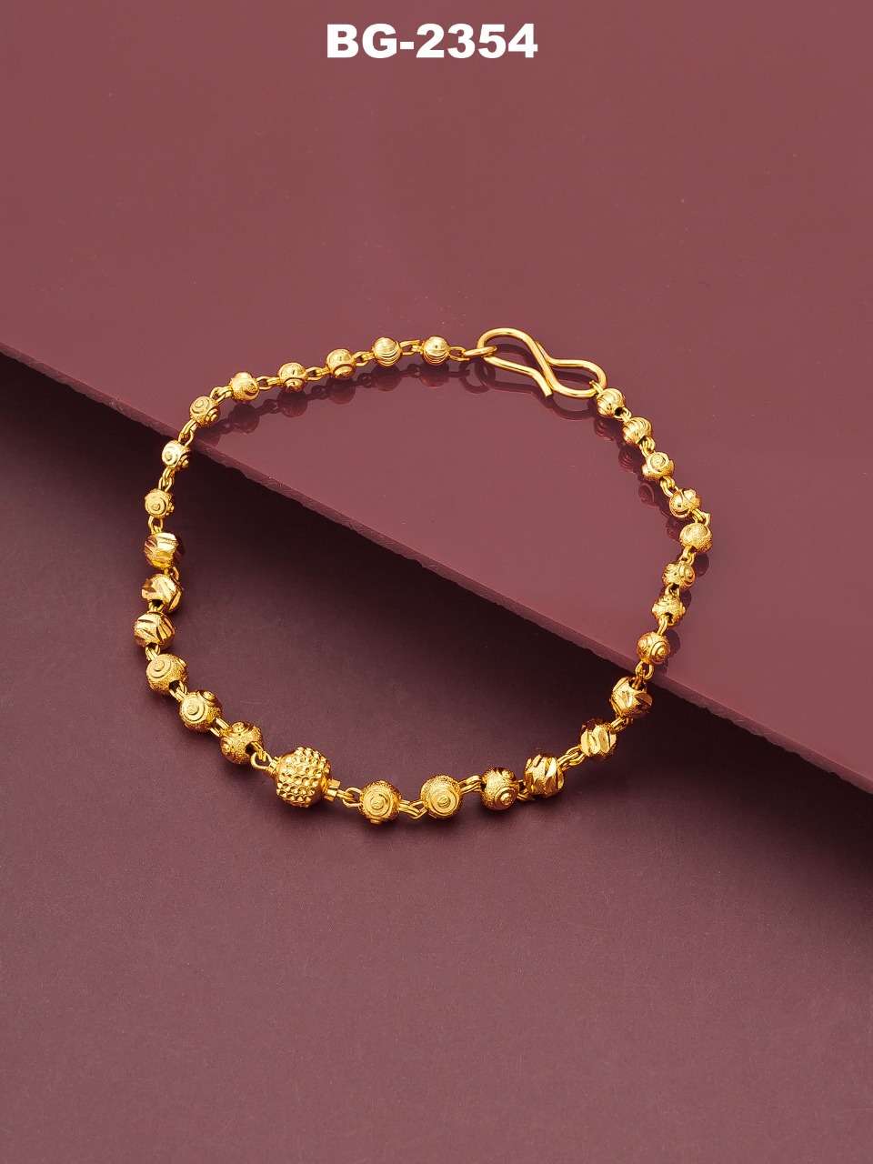 BG-2353 SERIES BY FASHID WHOLESALE TRADITIONAL ARTIFICIAL JEWELLERY FOR INDIAN ATTIRE AT EXCLUSIVE RANGE.