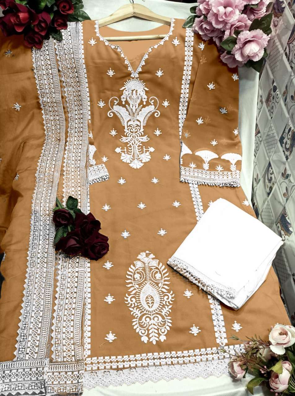 ATTA TRENDZ 2710 COLOURS BY ATTA TRENDZ 2710-A TO 2710-B SERIES BEAUTIFUL PAKISTANI SUITS COLORFUL STYLISH FANCY CASUAL WEAR & ETHNIC WEAR PURE GEORGETTE DRESSES AT WHOLESALE PRICE