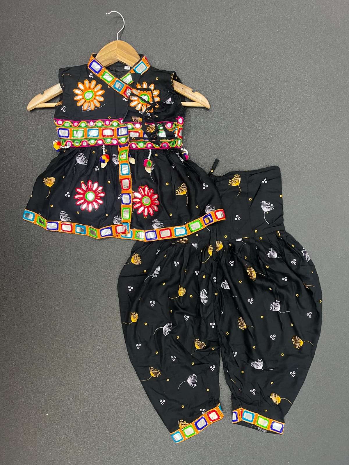 AF-KEDIA BY FASHID WHOLESALE 01 TO 06 SERIES DESIGNER BEAUTIFUL NAVRATRI COLLECTION OCCASIONAL WEAR & PARTY WEAR COTTON KEDIA AT WHOLESALE PRICE