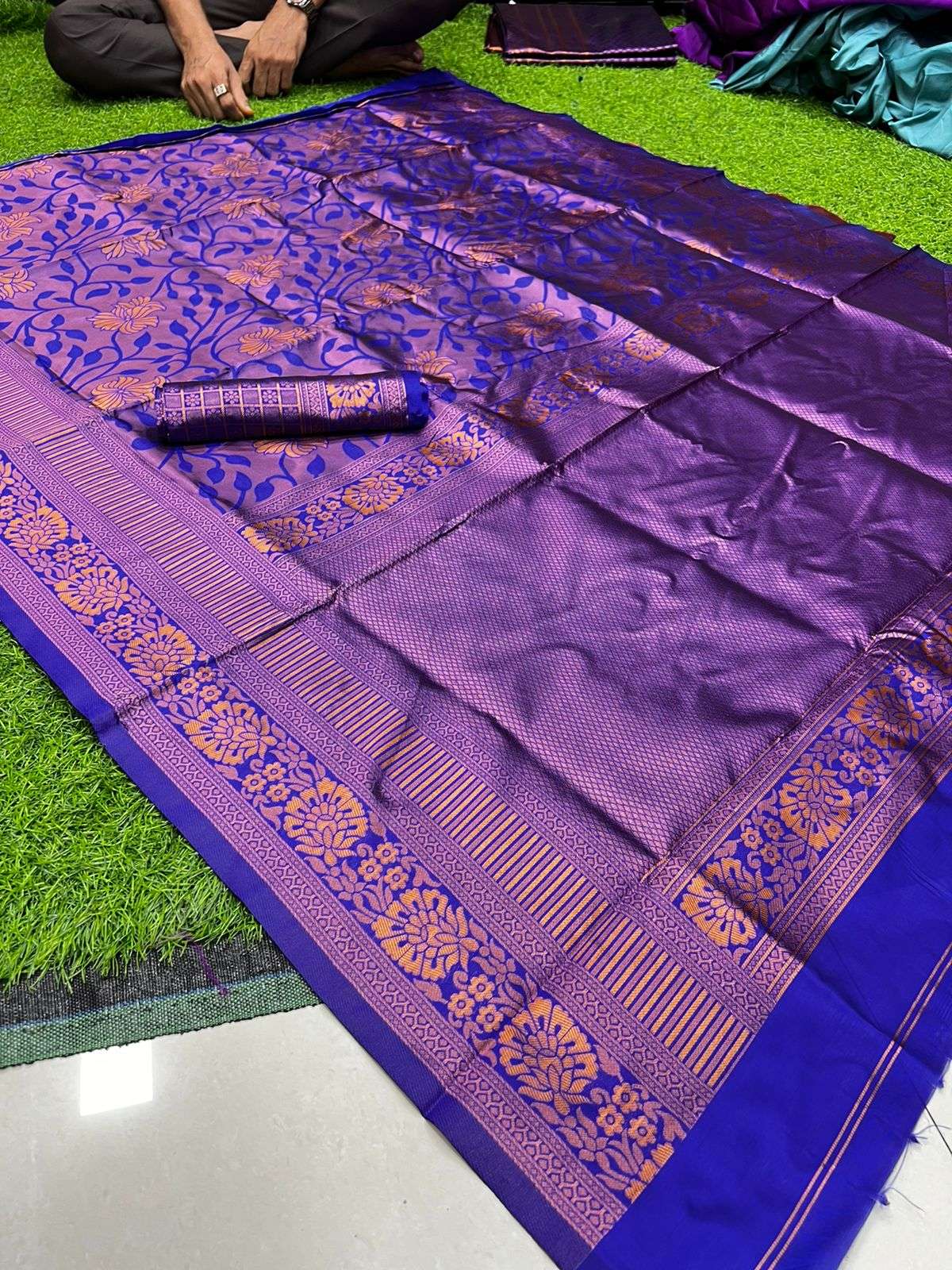 198 BY FASHID WHOLESALE ANX INDIAN TRADITIONAL WEAR COLLECTION BEAUTIFUL STYLISH FANCY COLORFUL PARTY WEAR & OCCASIONAL WEAR SOFT BANARASI SILK SAREES AT WHOLESALE PRICE