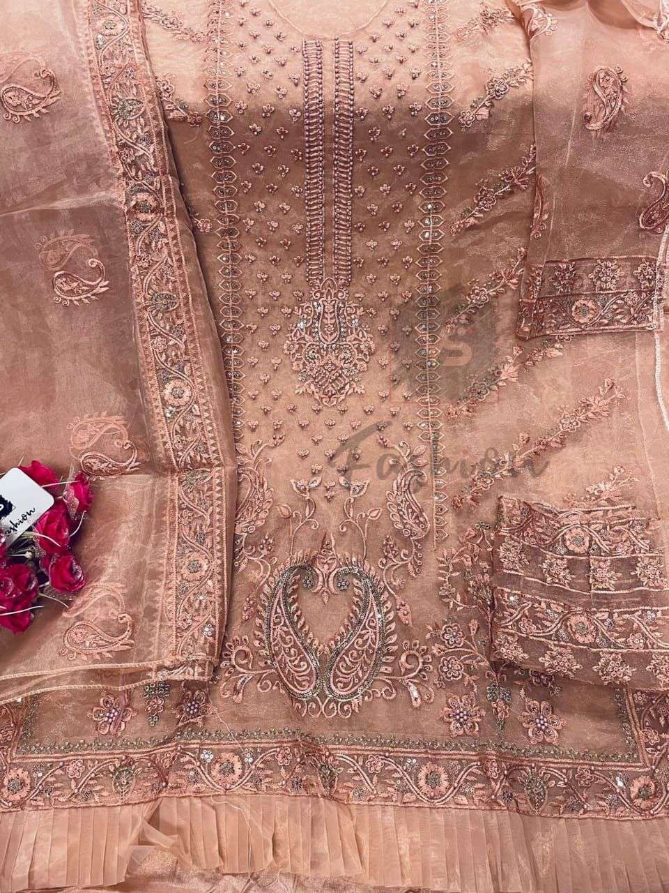 V S FASHION HIT DESIGN 11025 BY V S FASHION BEAUTIFUL PAKISTANI SUITS COLORFUL STYLISH FANCY CASUAL WEAR & ETHNIC WEAR ORGANZA DRESSES AT WHOLESALE PRICE