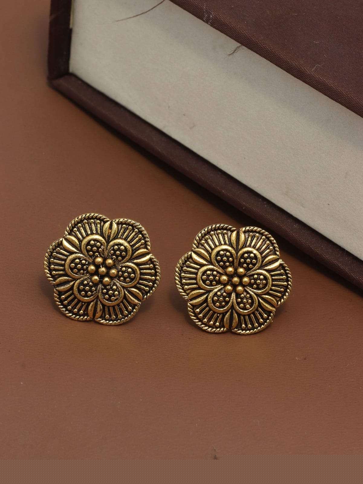 E-216 BY FASHID WHOLESALE TRADITIONAL IMITATION JEWELLERY FOR INDIAN ATTIRE AT EXCLUSIVE RANGE.