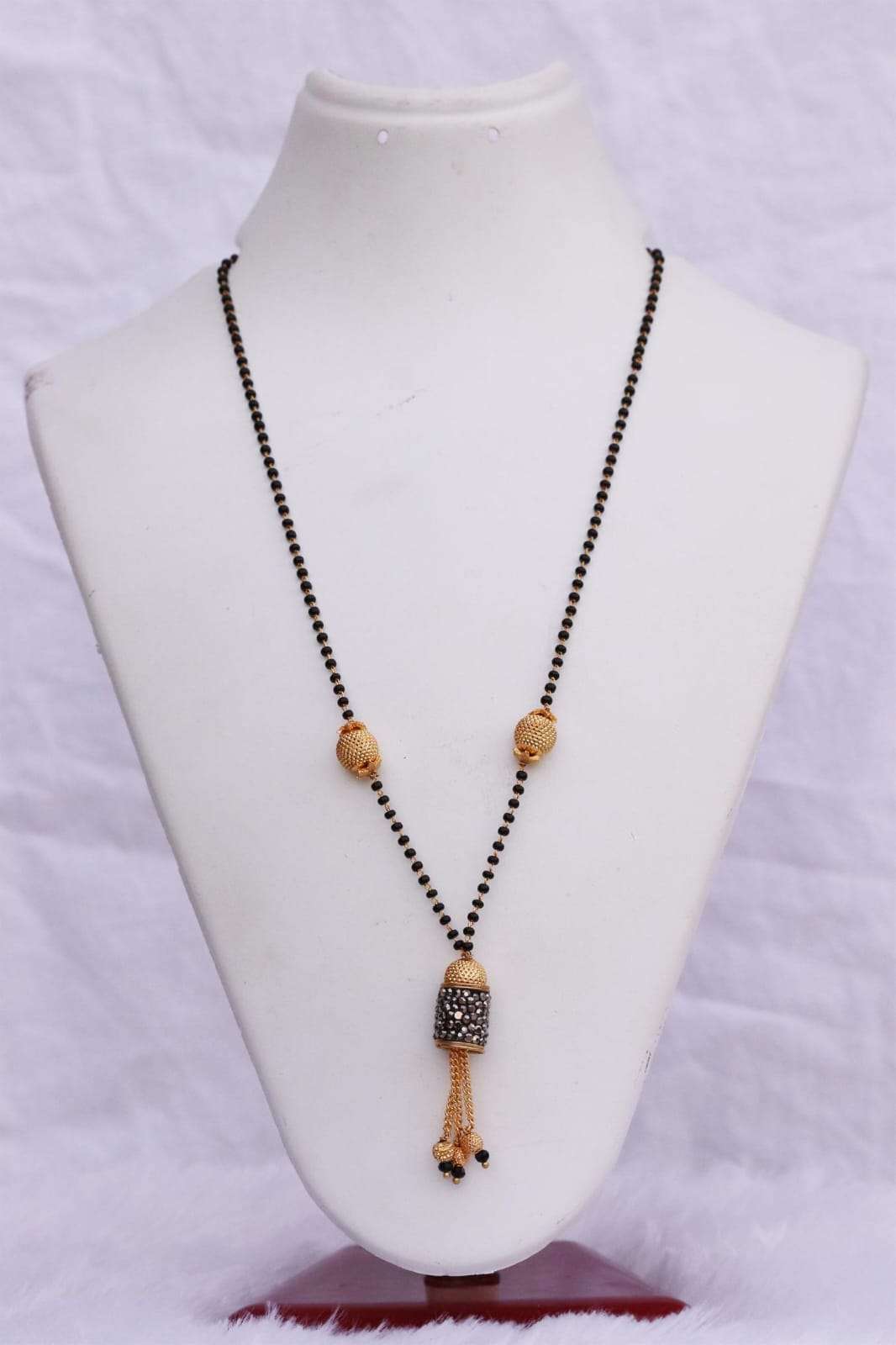 M-131 BY FASHID WHOLESALE TRADITIONAL IMITATION JEWELLERY FOR INDIAN ATTIRE AT EXCLUSIVE RANGE.