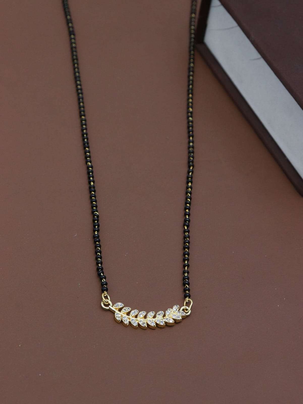 M-317 BY FASHID WHOLESALE TRADITIONAL IMITATION JEWELLERY FOR INDIAN ATTIRE AT EXCLUSIVE RANGE.