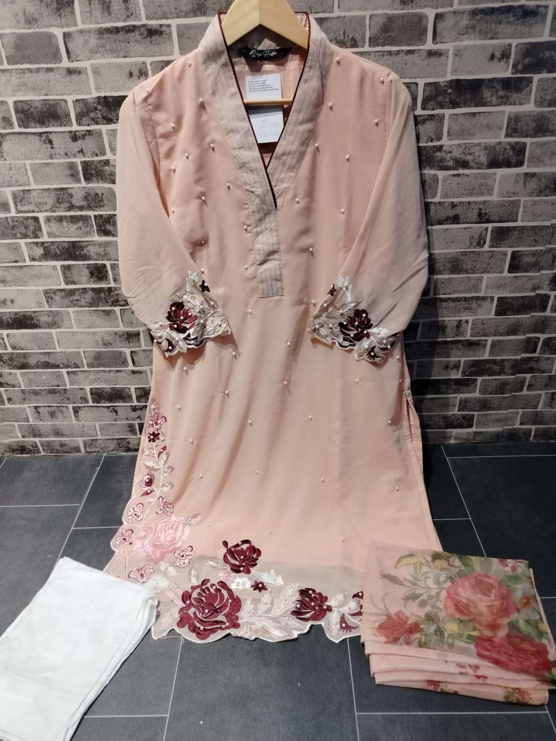 ZOYA 1104 COLOURS BY ZOYA STUDIO 1104-A TO 1104-C DESIGNER PAKISTANI SUITS BEAUTIFUL FANCY COLORFUL STYLISH PARTY WEAR & OCCASIONAL WEAR PURE GEORGETTE EMBROIDERED DRESSES AT WHOLESALE PRICE