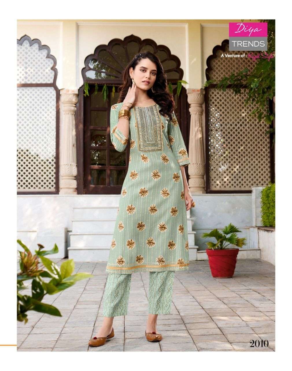 GOLDY VOL-2 BY DIYA TRENDS 2001 TO 2010 SERIES BEAUTIFUL STYLISH FANCY COLORFUL CASUAL WEAR & ETHNIC WEAR CHANDERI PRINT KURTIS WITH BOTTOM AT WHOLESALE PRICE