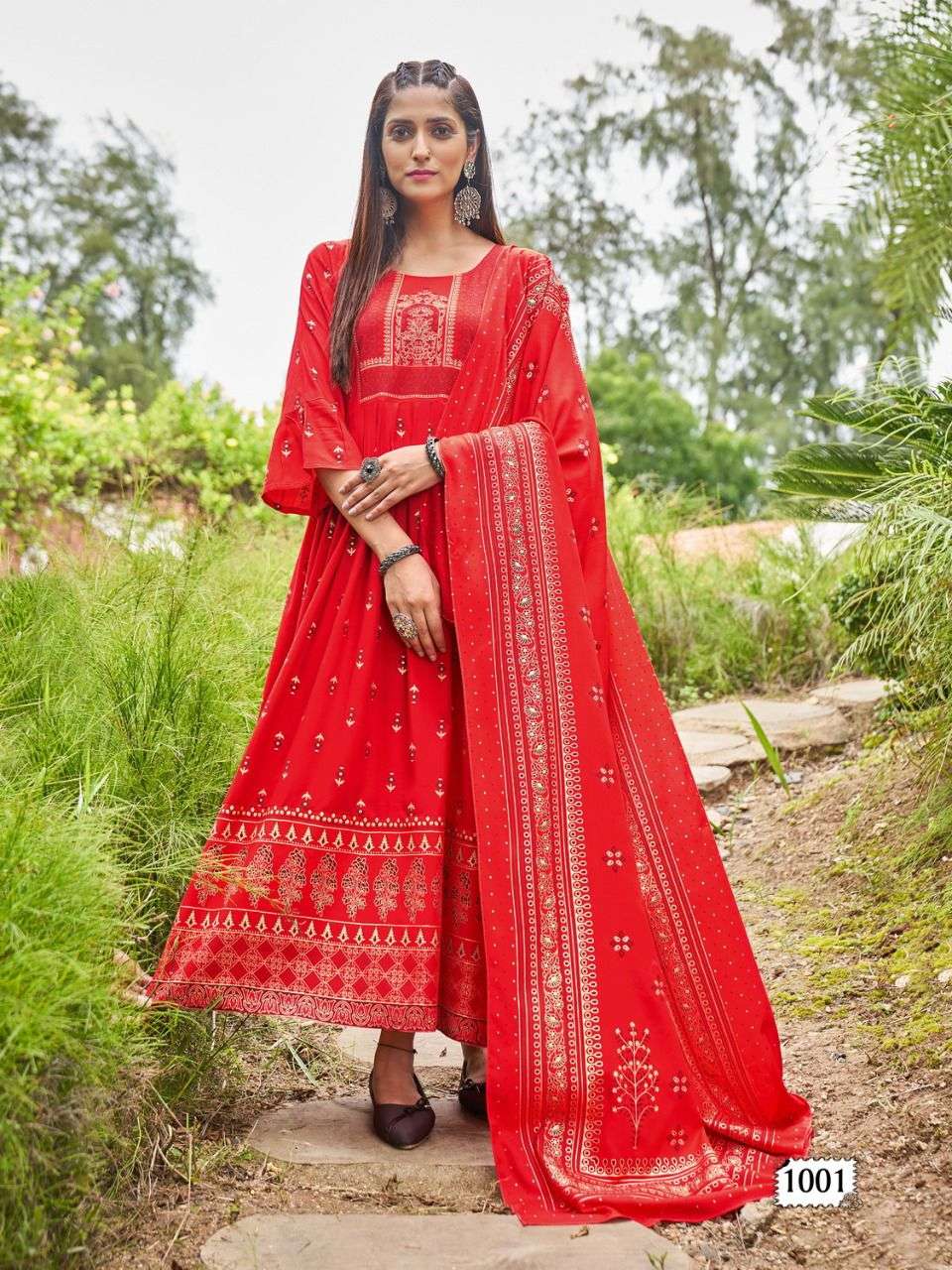 ARABIC KUTHU VOL-3 BY BANWERY FASHION 1001 TO 1008 SERIES BEAUTIFUL STYLISH FANCY COLORFUL CASUAL WEAR & ETHNIC WEAR RAYON PRINT GOWNS WITH DUPATTA AT WHOLESALE PRICE