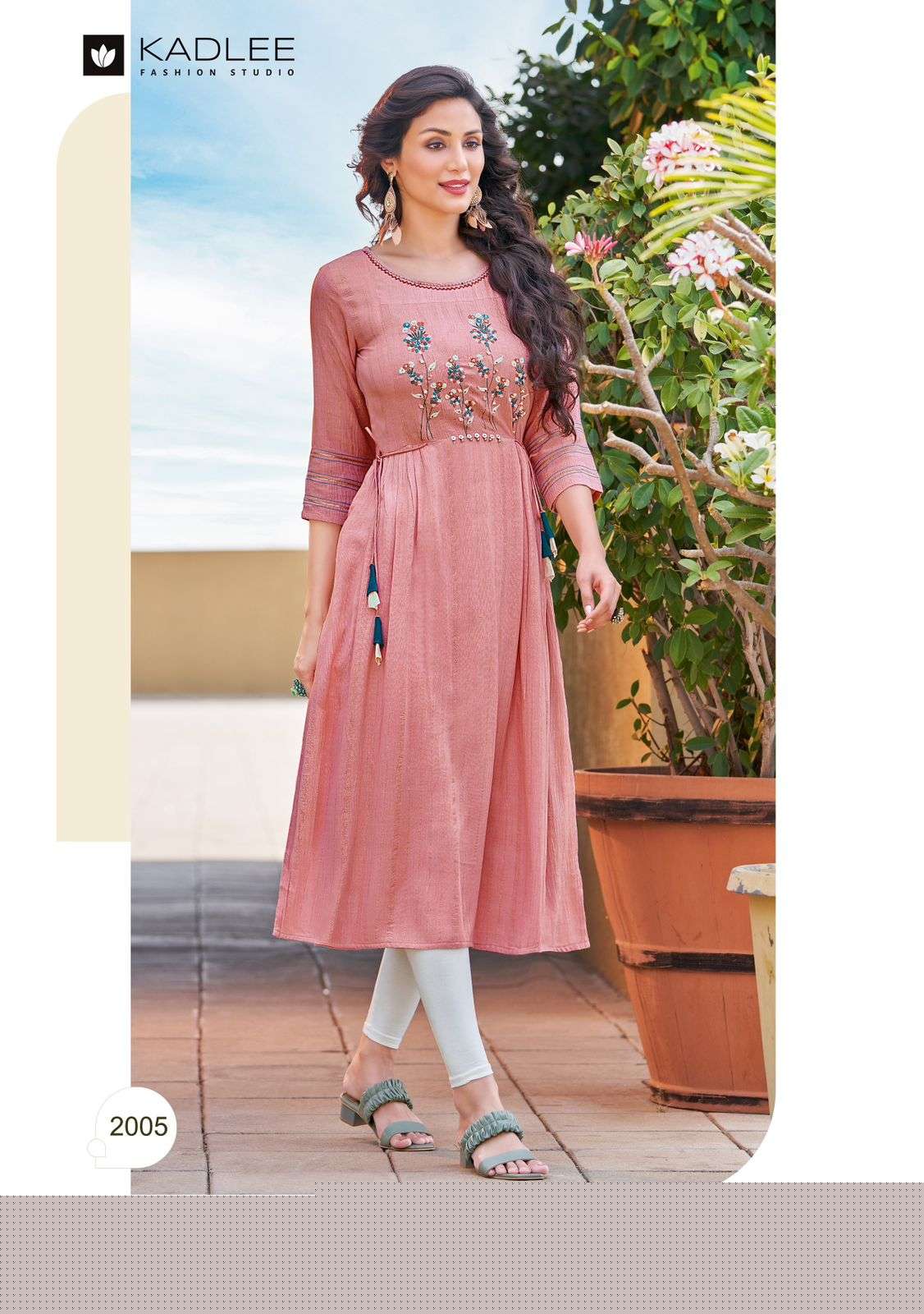 Inayat By Kadlee 2001 To 2006 Series Beautiful Stylish Fancy Colorful Casual Wear & Ethnic Wear Soft Cotton Kurtis At Wholesale Price