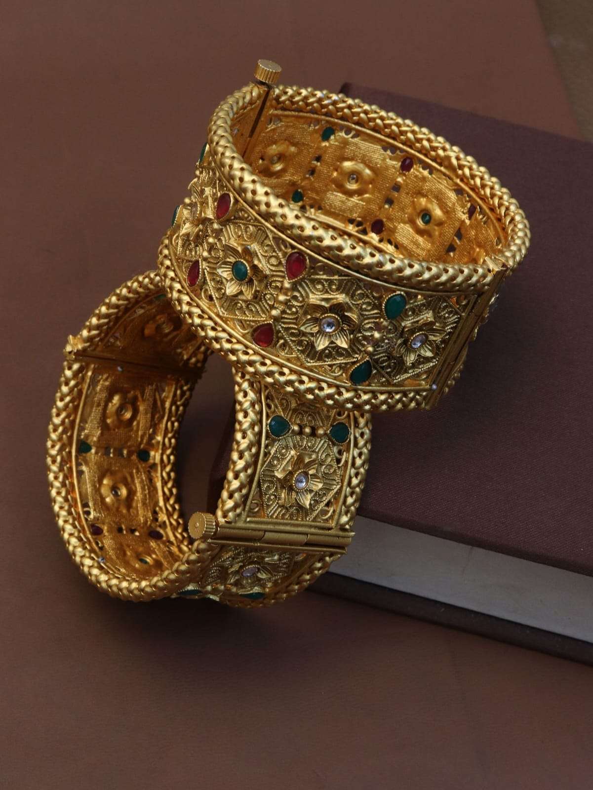 G-205 SERIES BY FASHID WHOLESALE 205 TO 210 SERIES TRADITIONAL IMITATION JEWELLERY FOR INDIAN ATTIRE AT EXCLUSIVE RANGE.