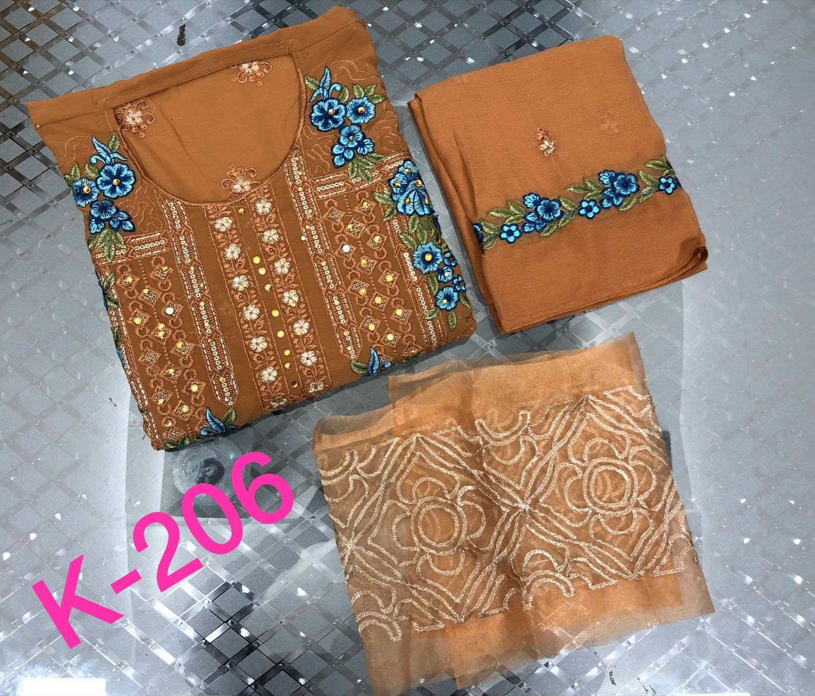 KILRUBA HIT DESIGN K-206 BY KILRUBA PAKISTANI SUITS BEAUTIFUL FANCY COLORFUL STYLISH PARTY WEAR & OCCASIONAL WEAR GEORGETTE EMBROIDERED DRESSES AT WHOLESALE PRICE