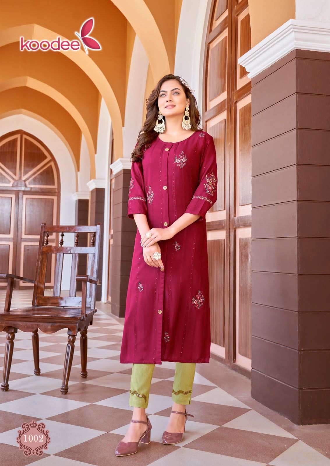 Naveli Vol-1 By Koodee 1001 To 1006 Series Designer Stylish Fancy Colorful Beautiful Party Wear & Ethnic Wear Collection Heavy Rayon Kurtis With Bottom At Wholesale Price