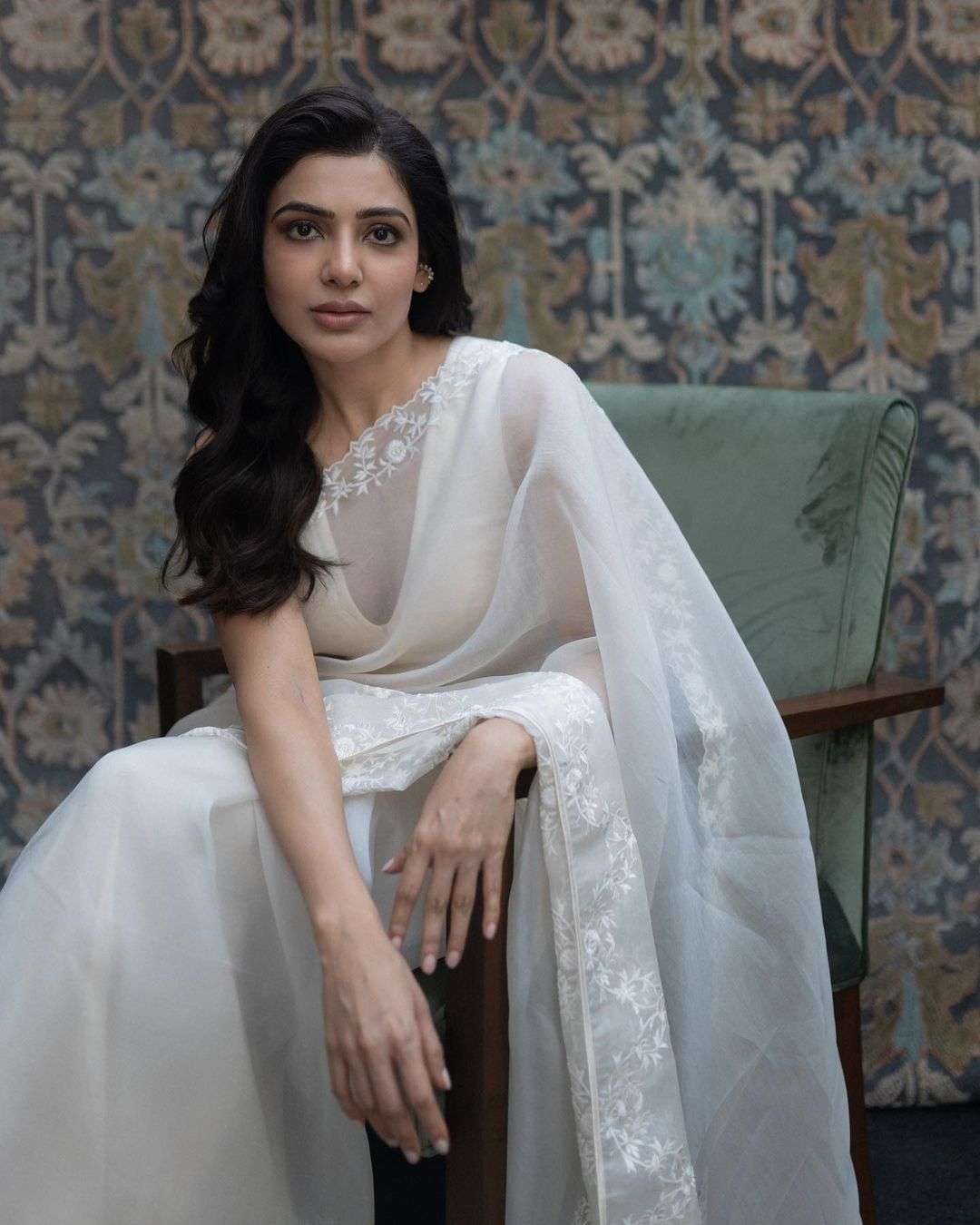 SAMANTHA BY FASHID WHOLESALE VE INDIAN TRADITIONAL WEAR COLLECTION BEAUTIFUL STYLISH FANCY COLORFUL PARTY WEAR & OCCASIONAL WEAR ORGANZA SILK SAREES AT WHOLESALE PRICE