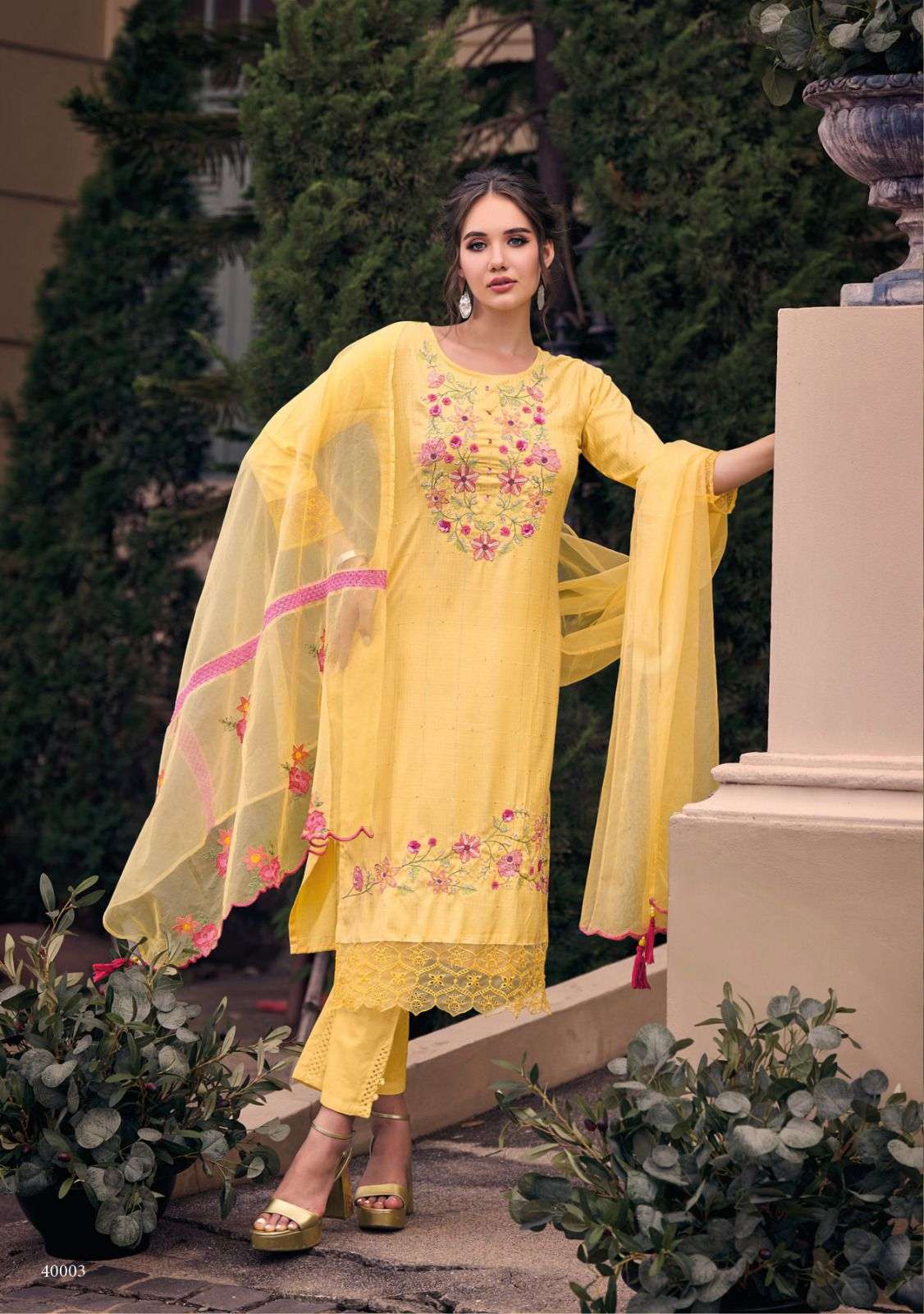 FLEUR VOL-2 BY KAILEE 40001 TO 40006 SERIES BEAUTIFUL STYLISH PAKISATNI SUITS FANCY COLORFUL CASUAL WEAR & ETHNIC WEAR & READY TO WEAR FANCY DRESSES AT WHOLESALE PRICE
