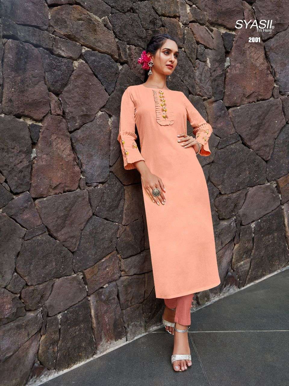 Aayat By Syasii 2001 To 2006 Series Designer Stylish Fancy Colorful Beautiful Party Wear & Ethnic Wear Collection Pure Cotton Kurtis At Wholesale Price