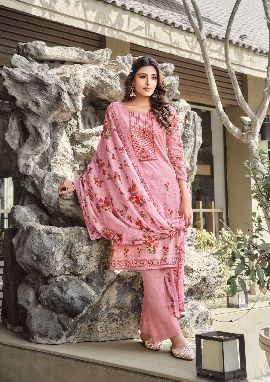 Muskan By Yashika Trends 1001 To 1008 Series Beautiful Stylish Suits Fancy Colorful Casual Wear & Ethnic Wear & Ready To Wear Heavy Cotton Printed Dresses At Wholesale Price
