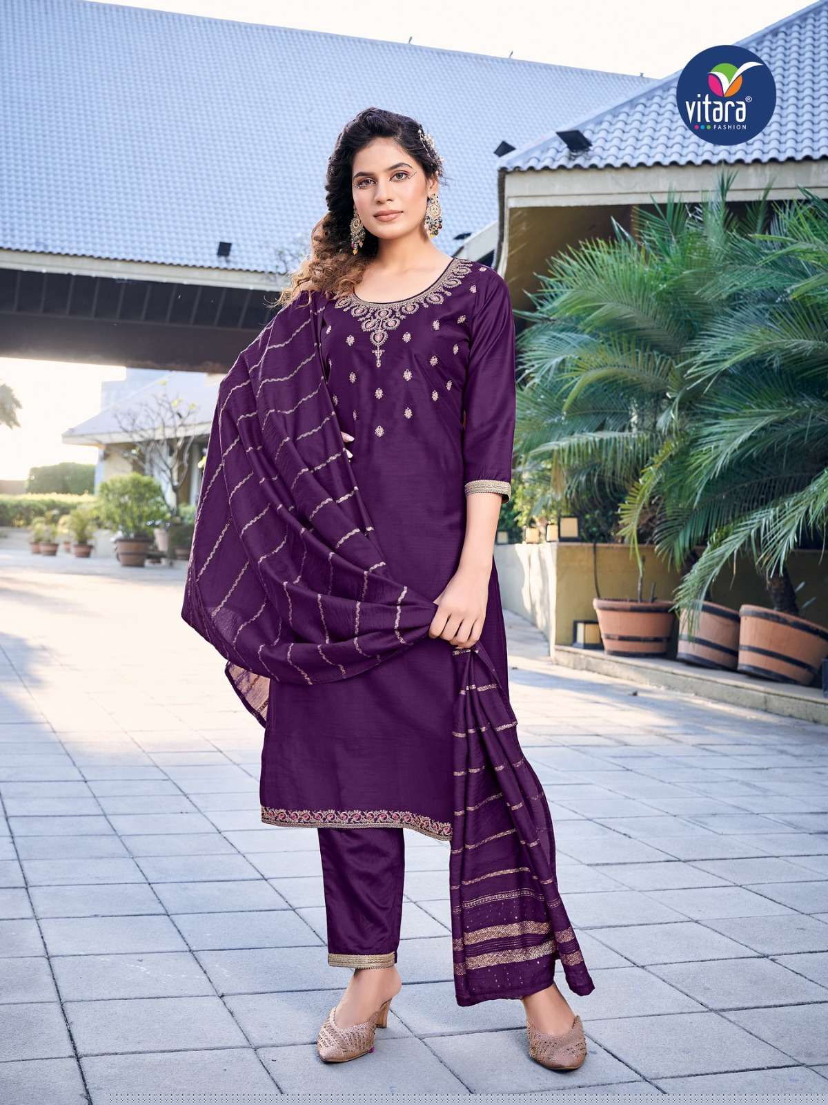 Kiara By Vitara 1001 To 1004 Series Beautiful Festive Suits Colorful Stylish Fancy Casual Wear & Ethnic Wear Silk Embroidered Dresses At Wholesale Price