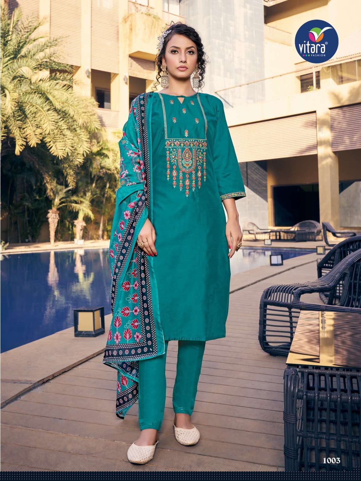 Royal Ford By Vitara 1001 To 1004 Series Designer Stylish Fancy Colorful Beautiful Party Wear & Ethnic Wear Collection Viscose Embroidery Dresses At Wholesale Price