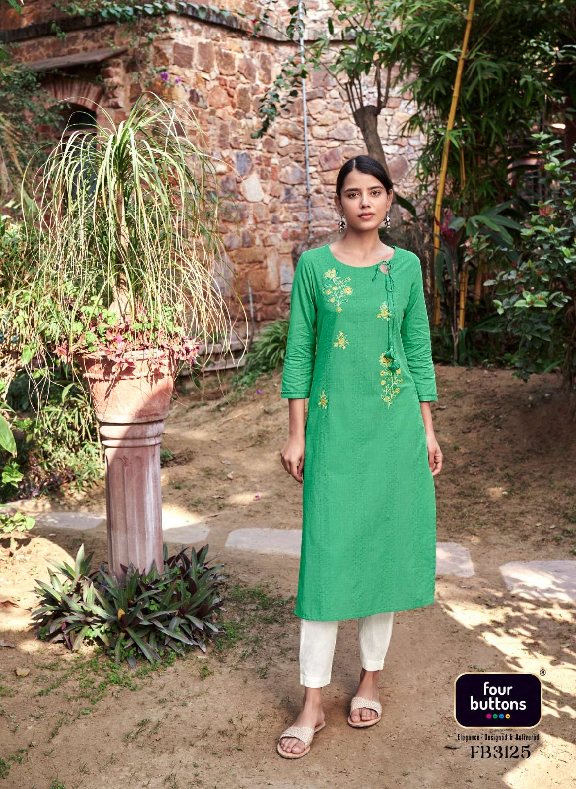 Tarz By Four Buttons 3121 To 3126 Series Designer Stylish Fancy Colorful Beautiful Party Wear & Ethnic Wear Collection Pure Cotton Kurtis At Wholesale Price