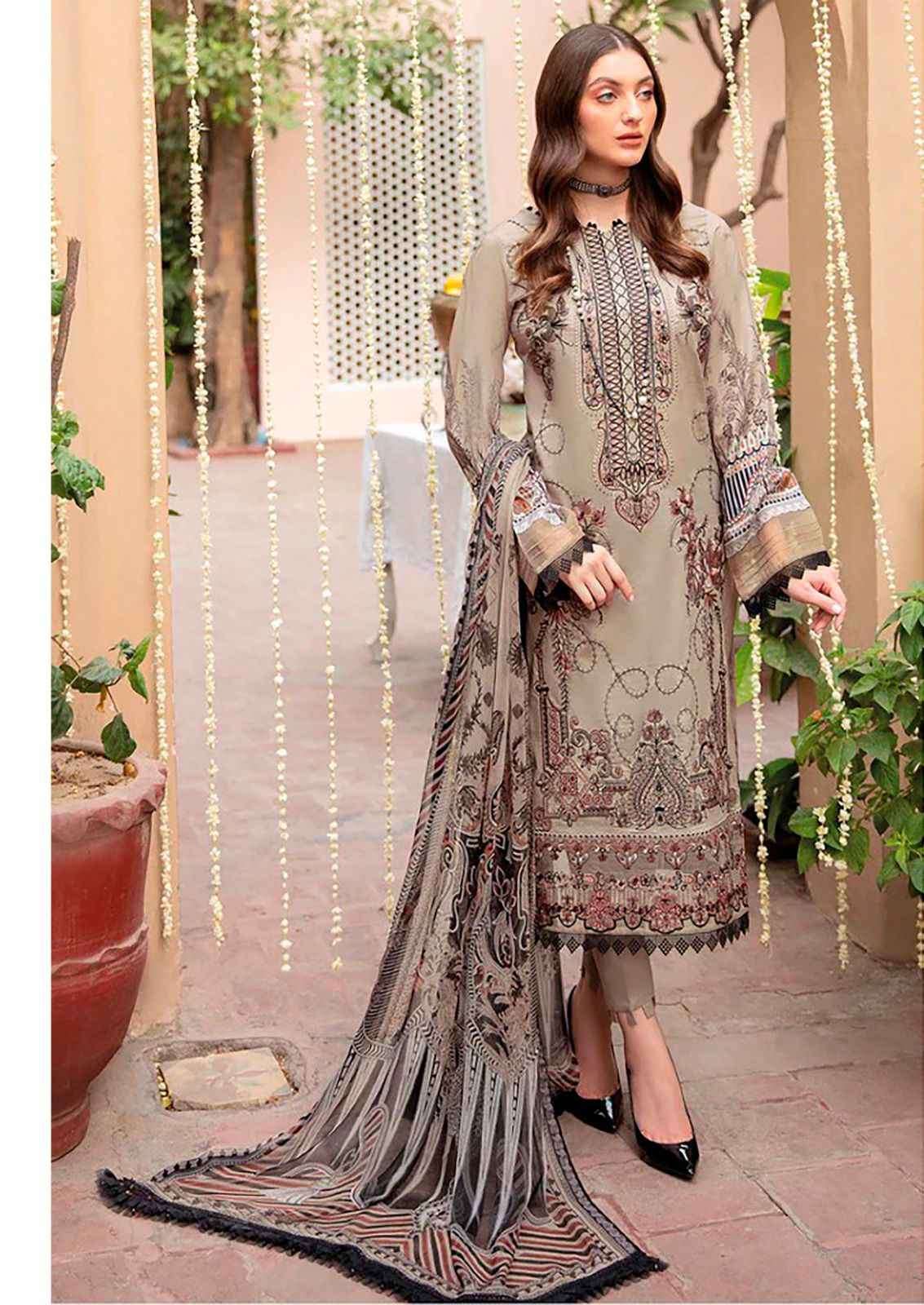 Chevron By Hala 2001 To 2006 Series Beautiful Suits Stylish Colorful Fancy Casual Wear & Ethnic Wear Cotton Print Dresses At Wholesale Price