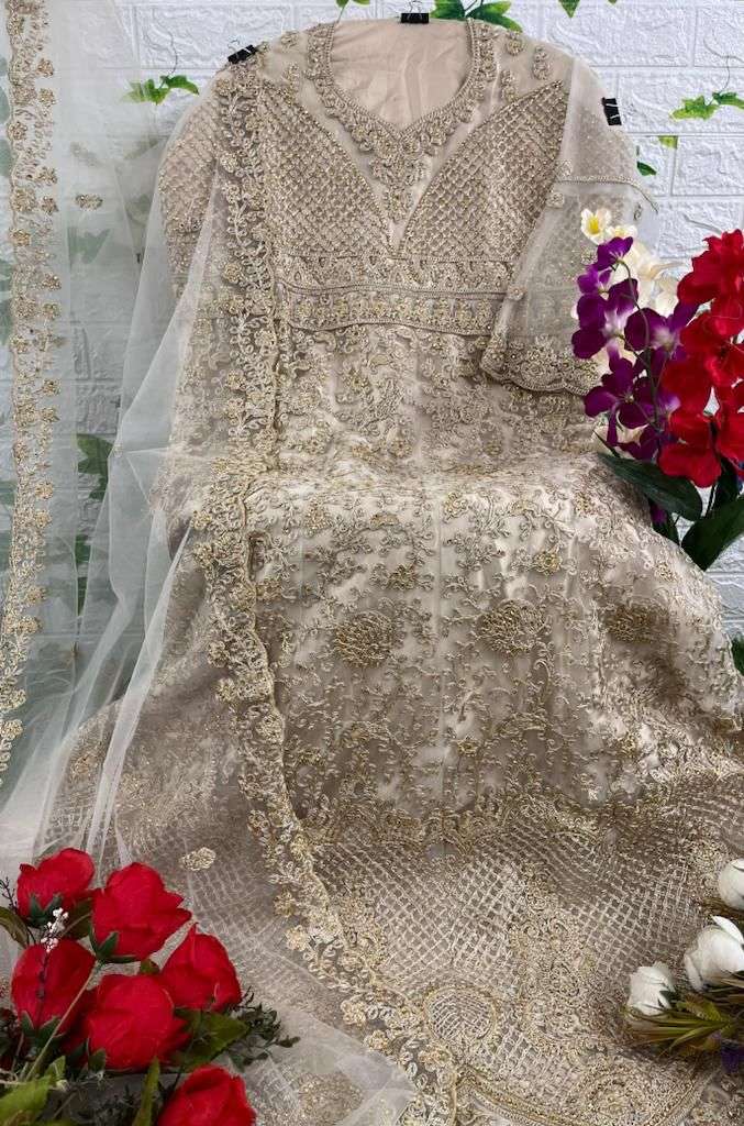 Mishaal 4001 Series By Mishaal Fab 4001 To 4004 Series Beautiful Pakistani Suits Stylish Colorful Fancy Casual Wear & Ethnic Wear Net Embroidered Dresses At Wholesale Price