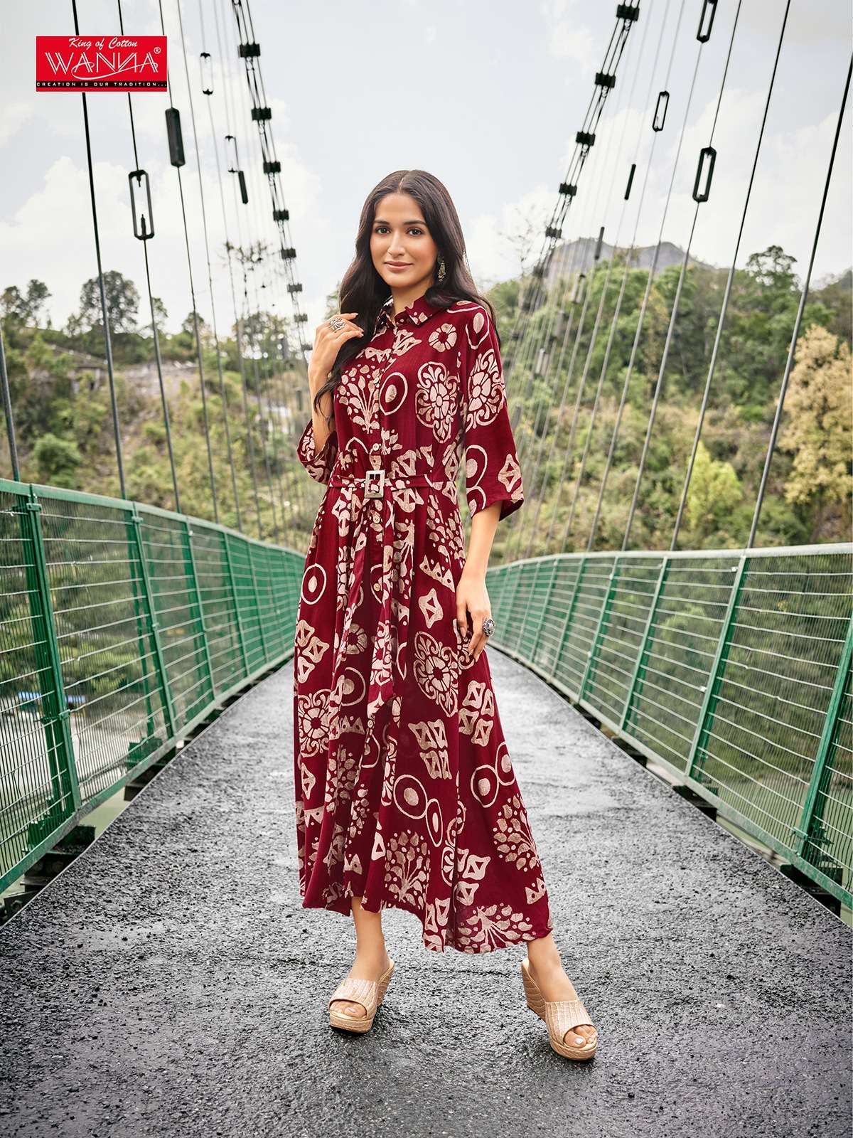Amber By Wanna 154 To 161 Series Designer Stylish Fancy Colorful Beautiful Party Wear & Ethnic Wear Collection Heavy Rayon Print Kurtis At Wholesale Price