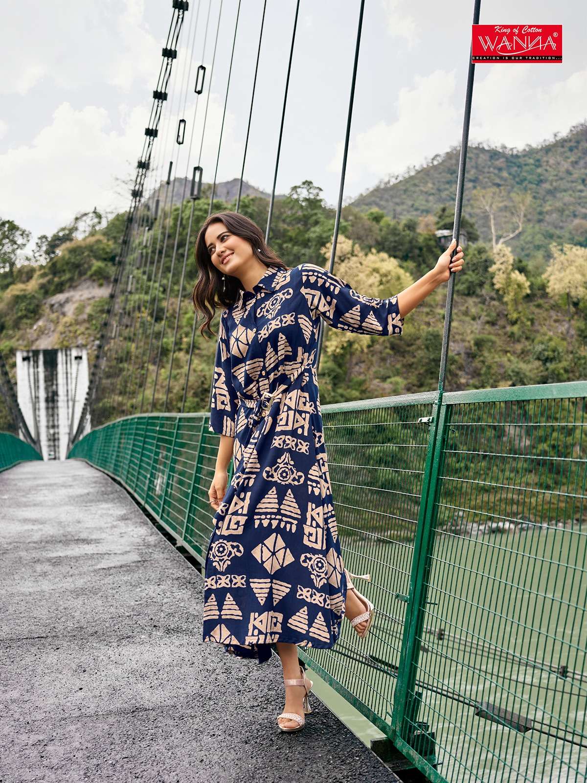 Amber By Wanna 154 To 161 Series Designer Stylish Fancy Colorful Beautiful Party Wear & Ethnic Wear Collection Heavy Rayon Print Kurtis At Wholesale Price