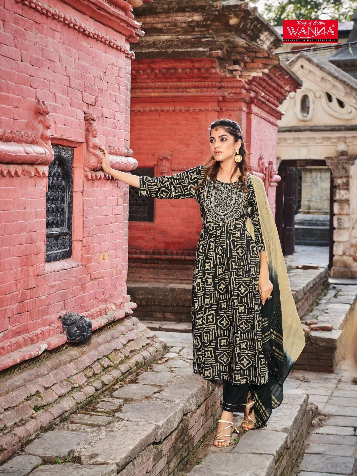 Naira Queen Vol-3 By Wanna 2601 To 2603 Series Designer Festive Suits Beautiful Fancy Colorful Stylish Party Wear & Occasional Wear Viscose Rayon Dresses At Wholesale Price