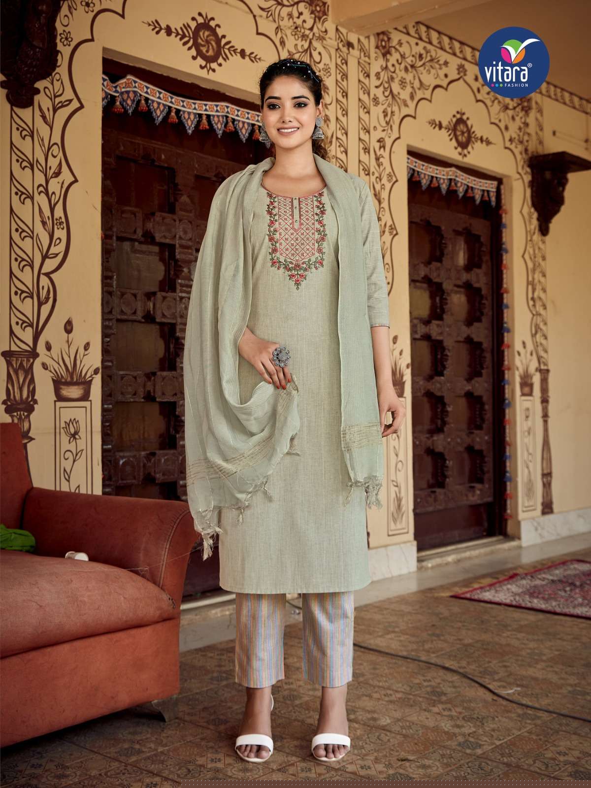 Majento By Vitara 1001 To 1005 Series Beautiful Stylish Festive Suits Fancy Colorful Casual Wear & Ethnic Wear & Ready To Wear Cotton Dresses At Wholesale Price