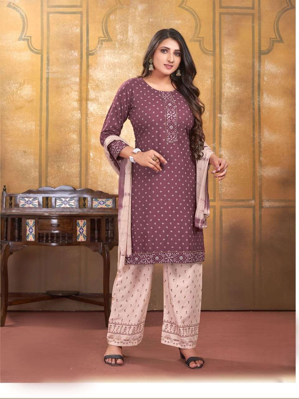 Chunri Vol-4 By Kinti 101 To 106 Series Beautiful Suits Colorful Stylish Fancy Casual Wear & Ethnic Wear Heavy Rayon Dresses At Wholesale Price