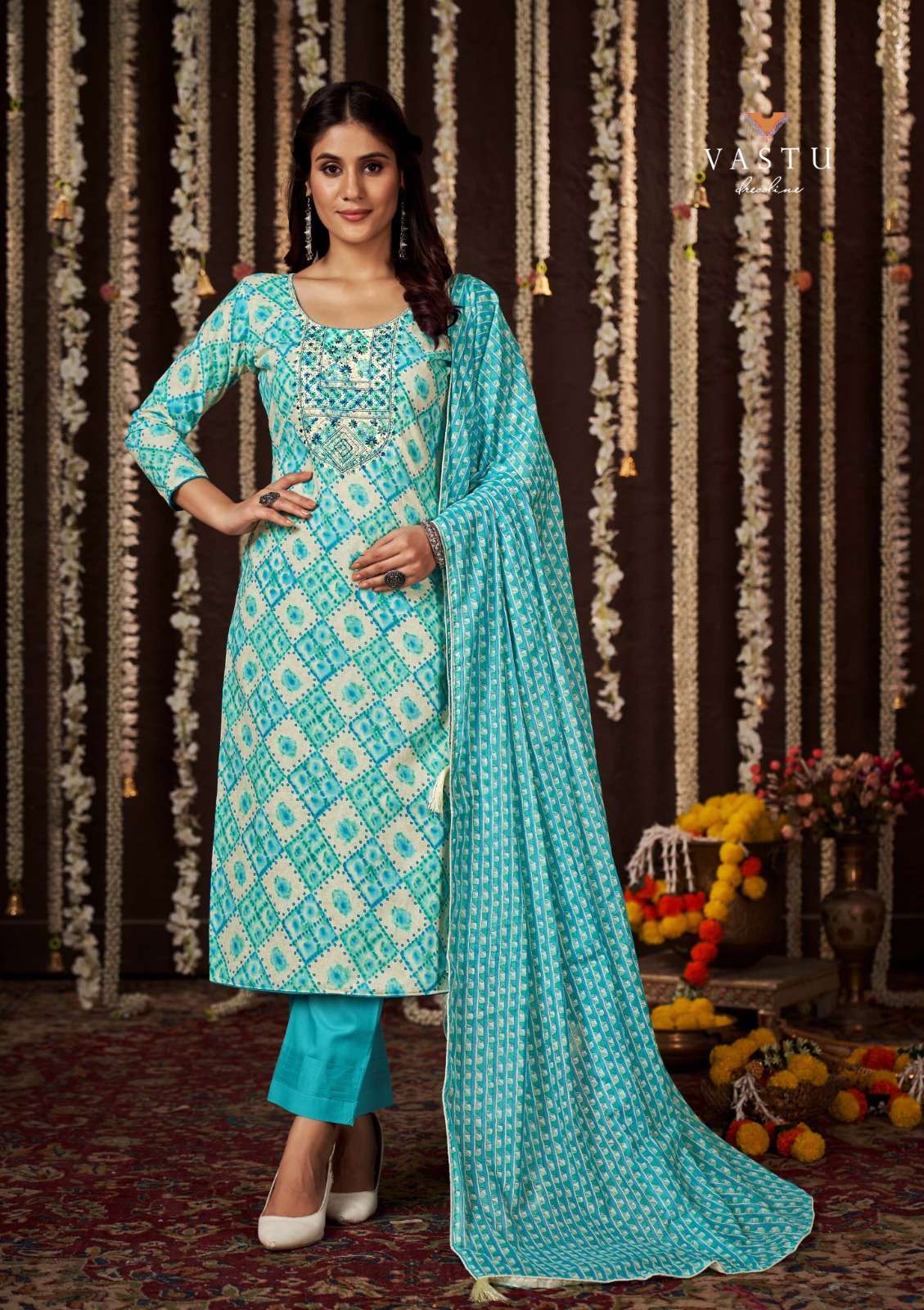 Gulmohar By Vastu Tex 2001 To 2010 Series Designer Suits Collection Beautiful Stylish Colorful Fancy Party Wear & Occasional Wear Pure Lawn Cotton Dresses At Wholesale Price