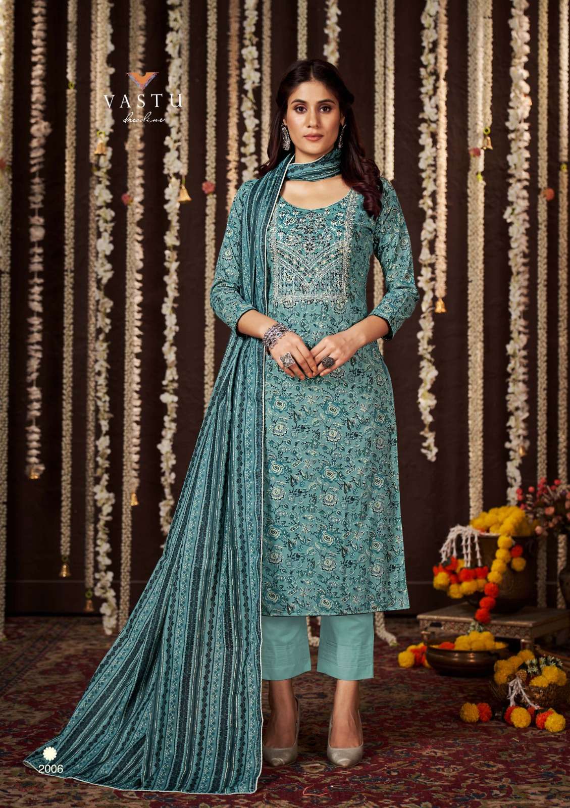 Gulmohar By Vastu Tex 2001 To 2010 Series Designer Suits Collection Beautiful Stylish Colorful Fancy Party Wear & Occasional Wear Pure Lawn Cotton Dresses At Wholesale Price