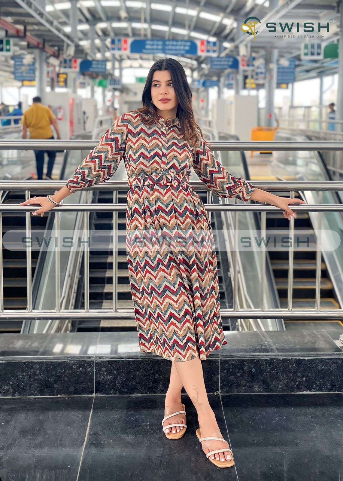Metro Girls By Swish 101 To 105 Series Designer Stylish Fancy Colorful Beautiful Party Wear & Ethnic Wear Collection Heavy Rayon Print Kurtis At Wholesale Price