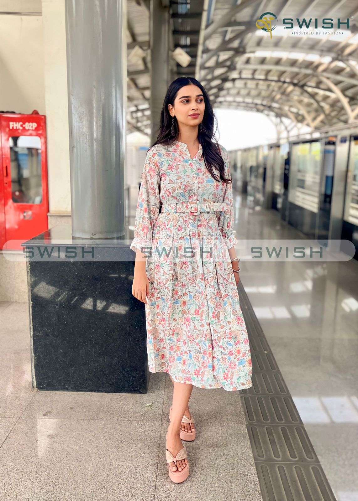 Metro Girls By Swish 101 To 105 Series Designer Stylish Fancy Colorful Beautiful Party Wear & Ethnic Wear Collection Heavy Rayon Print Kurtis At Wholesale Price