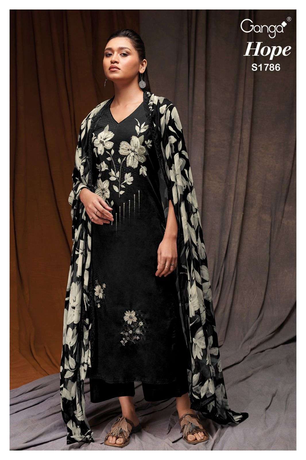 Hope-1786 By Ganga Fashion 1786-A To 1786-D Series Beautiful Stylish Festive Suits Fancy Colorful Casual Wear & Ethnic Wear & Ready To Wear Cotton Print Dresses At Wholesale Price