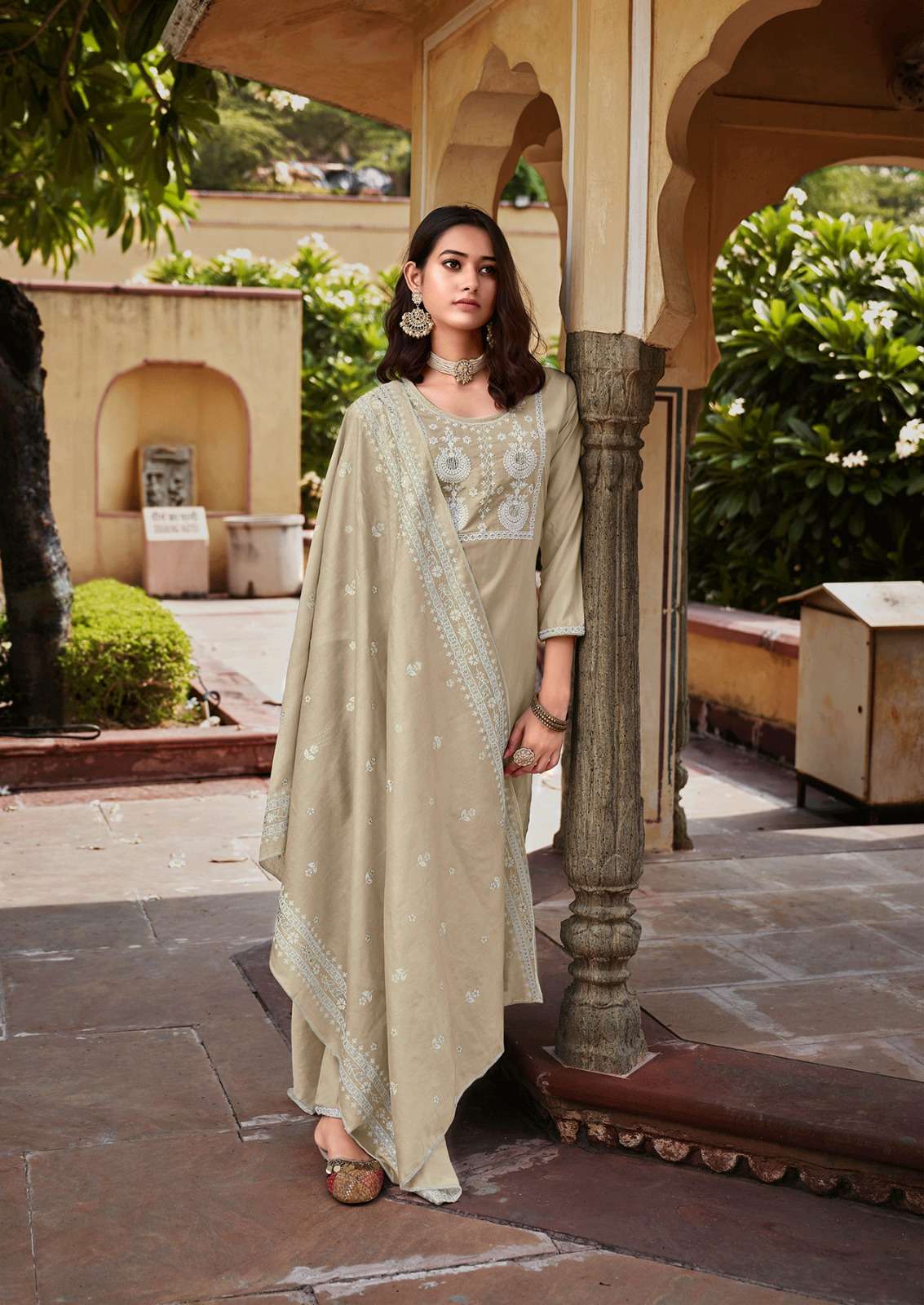 Alaska By Vitara 1001 To 1004 Series Beautiful Summer Collection Suits Stylish Fancy Colorful Casual Wear & Ethnic Wear Fancy Dresses At Wholesale Price