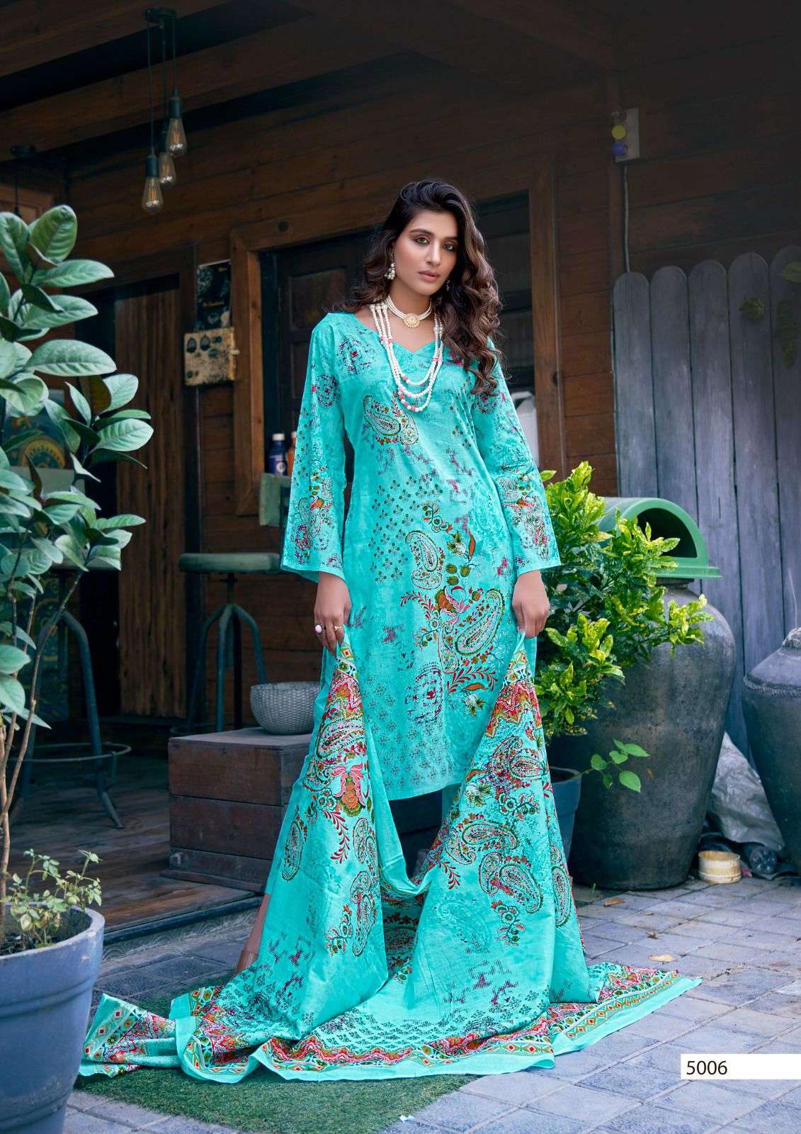 Mahnoor Vol-5 By Bin Saeed 5001 To 5008 Series Designer Festive Suits Beautiful Stylish Fancy Colorful Party Wear & Occasional Wear Pure Lawn Print Dresses At Wholesale Price
