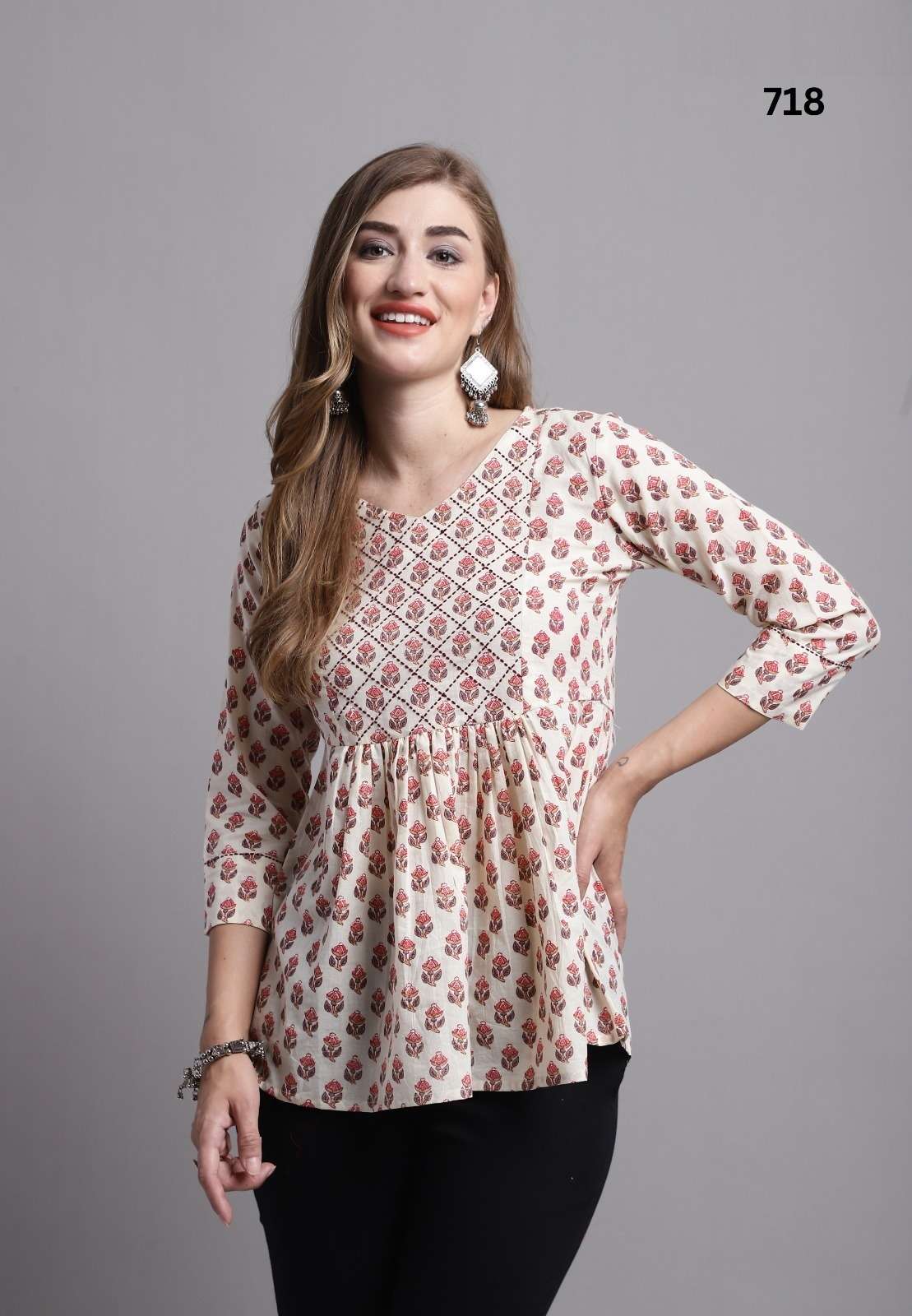 Nayra By Kaamiri Beautiful Stylish Fancy Colorful Casual Wear & Ethnic Wear Pure Cotton Tops At Wholesale Price