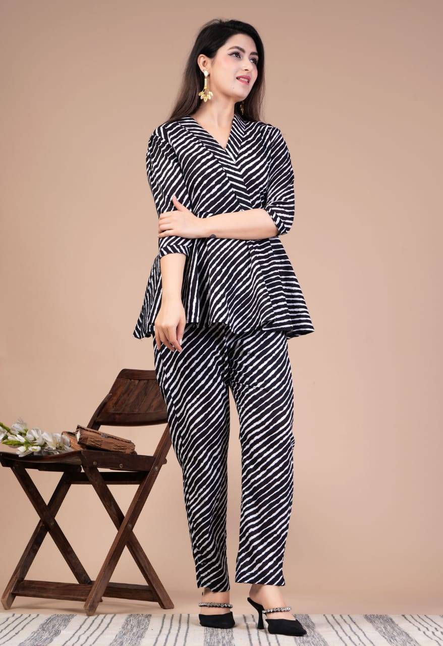 John Co-Ord Vol-3 By FF 01 To 05 Designer Stylish Fancy Colorful Beautiful Party Wear & Ethnic Wear Collection Cotton Tops With Bottom At Wholesale Price
