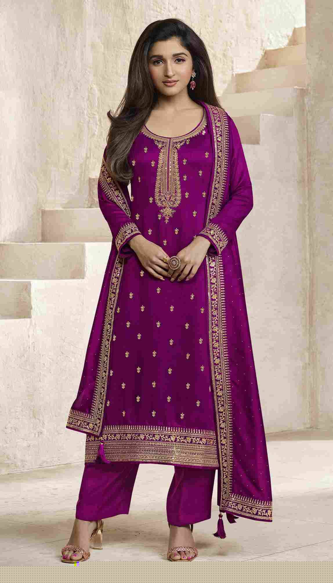 Kaseesh Aanchal Hitlist By Vinay Fashion Beautiful Festive Suits Colorful Stylish Fancy Casual Wear & Ethnic Wear Georgette Silk Dresses At Wholesale Price