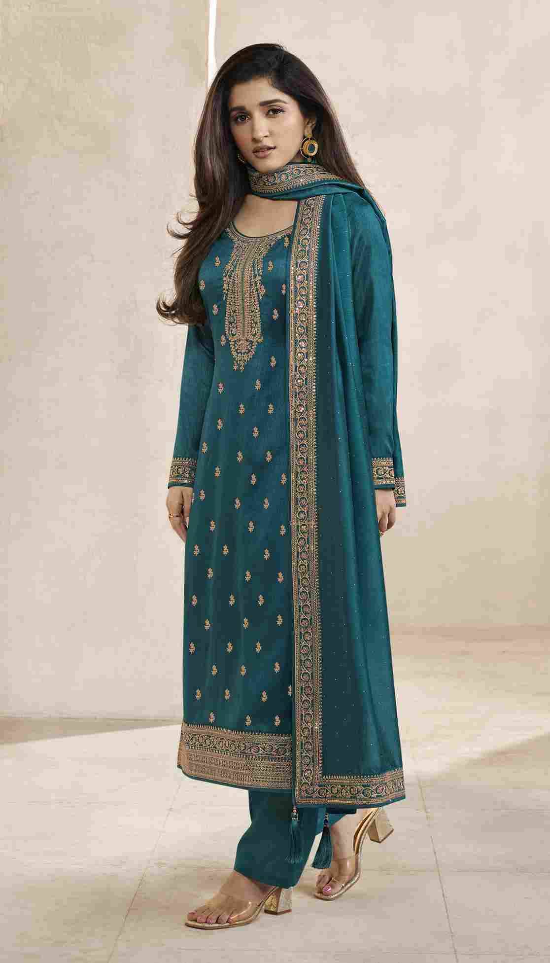 Kaseesh Aanchal Hitlist By Vinay Fashion Beautiful Festive Suits Colorful Stylish Fancy Casual Wear & Ethnic Wear Georgette Silk Dresses At Wholesale Price