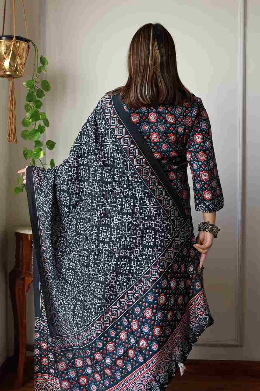 Radha Raman By Fashid Wholesale 01 To 03 Series Beautiful Suits Colorful Stylish Fancy Casual Wear & Ethnic Wear Chanderi Cotton Print Dresses At Wholesale Price