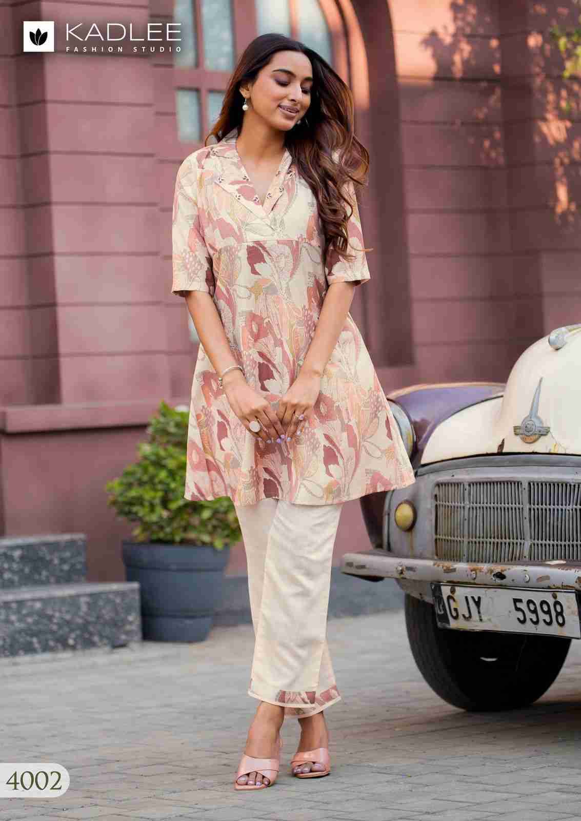 Vrunda By Kadlee 4001 To 4004 Series Designer Stylish Fancy Colorful Beautiful Party Wear & Ethnic Wear Collection Vetican Print Kurtis With Bottom At Wholesale Price