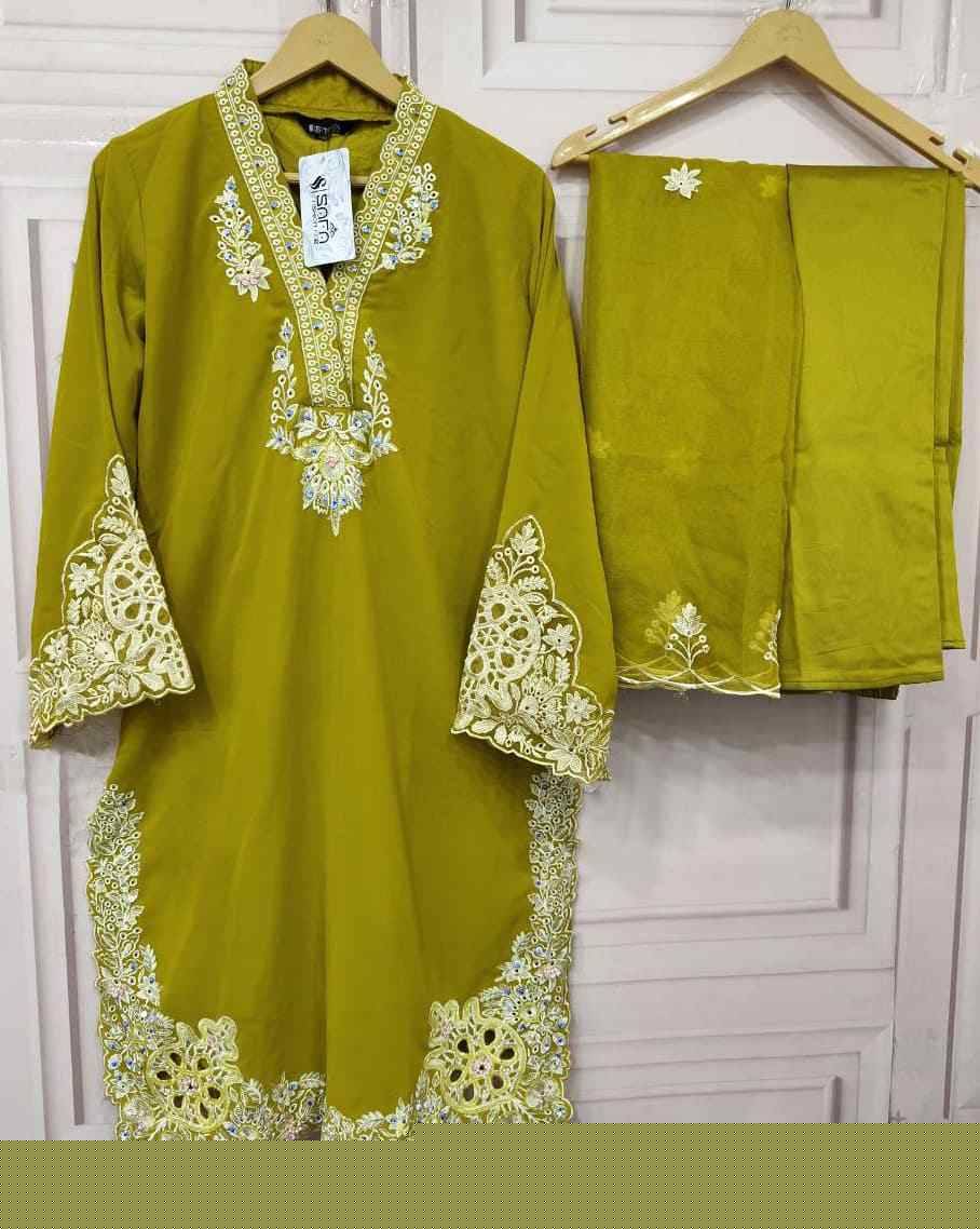 Safa 1319 Colours Vol-2 By Safa Fashion 1319-D To 1319-F Series Designer Stylish Fancy Colorful Beautiful Party Wear & Ethnic Wear Collection Heavy Georgette Dresses At Wholesale Price