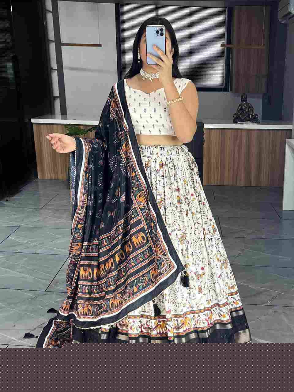 Gr-6141 By Fashid Wholesale Navratri Wear Collection Beautiful Stylish Colorful Fancy Party Wear & Occasional Wear Soft Dola Silk Lehengas At Wholesale Price